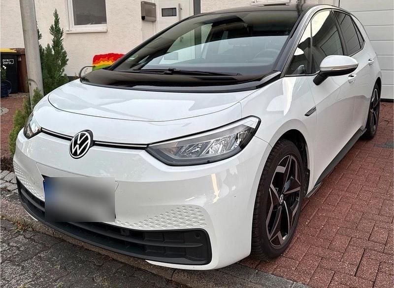 Gebraucht VW ID.3 Pro 106 kW (145 PS) 2021 Weiß Kleinwagen