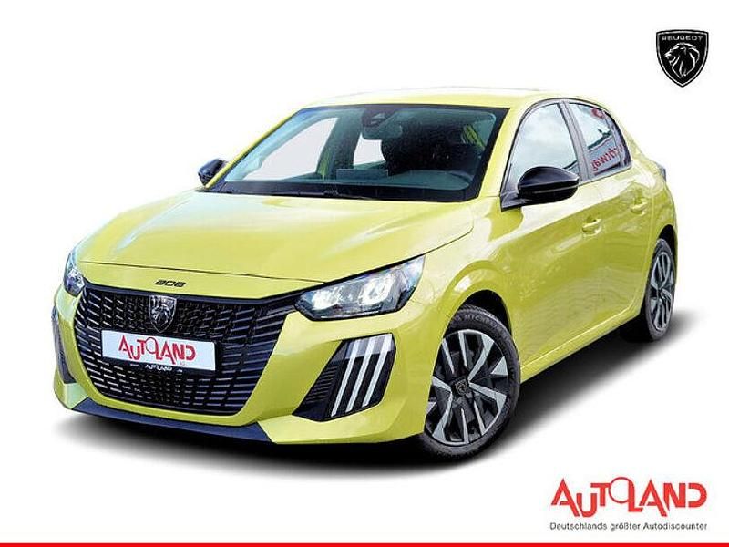 Gelb Gebraucht 2024 Peugeot 208 Kleinwagen | 17.490 € (Fairer Preis) - Bild 1/4