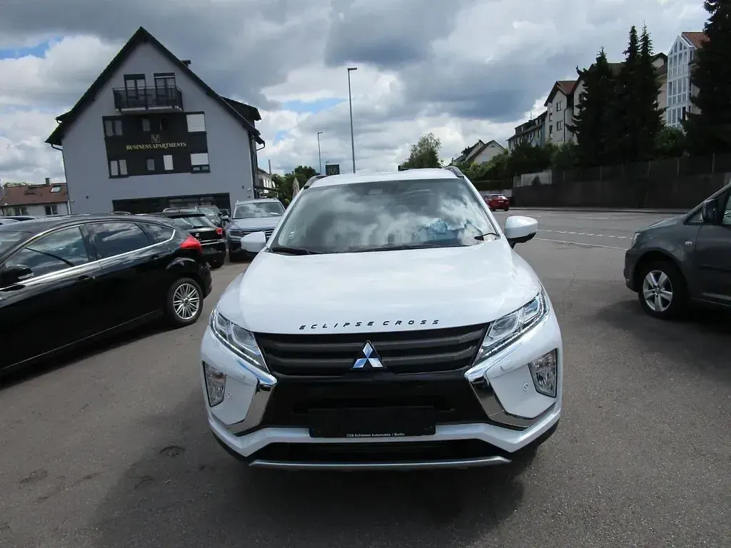 Gebraucht Mitsubishi Eclipse Cross Edition+ 163 PS (119 kW) 2019 Weiß SUV