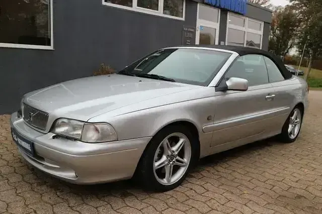 Gebraucht Volvo C70 163 PS (119 kW) 2002 Silber Cabrio