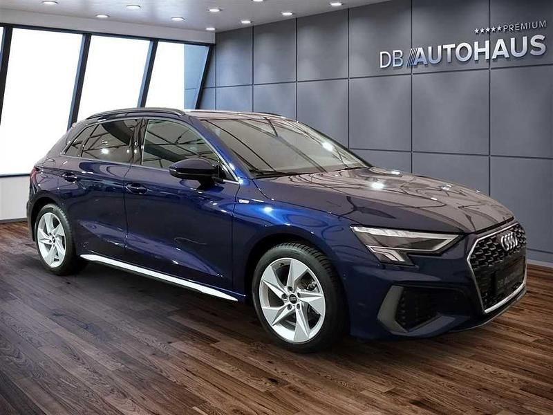 Gebraucht Audi A3 S-Line 150 PS (110 kW) 2024 Blau Limousine