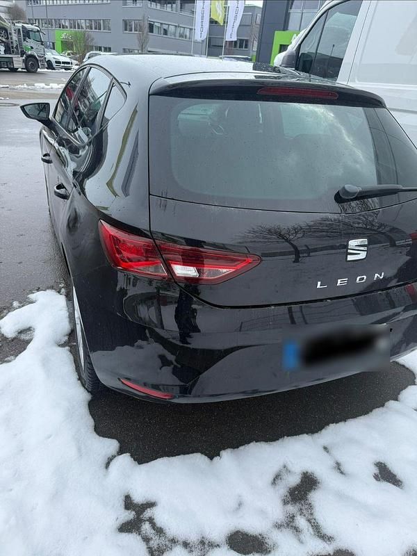 Gebraucht Seat Leon CONNECT 110 PS (80 kW) 2016 Schwarz Limousine