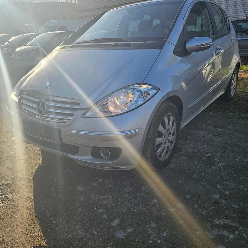 Gebraucht Mercedes A170 115 PS (84 kW) 2005 Grau Limousine