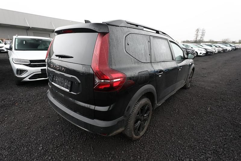 Gebraucht Dacia Jogger Extreme 101 PS (74 kW) 2024 Noir nacre perleffekt Van / Kleinbus