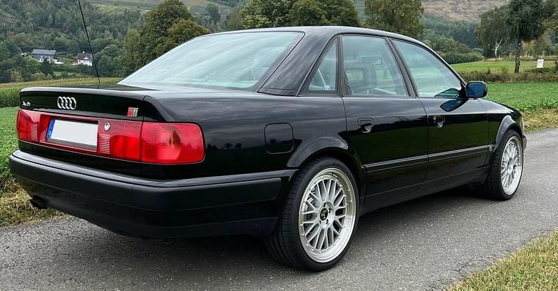 Gebraucht Audi 100 230 PS (169 kW) 1992 Schwarz Limousine