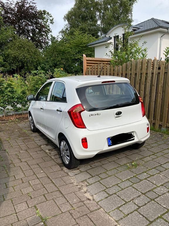 Gebraucht Kia Picanto Edition 7 69 PS (50 kW) 2012 Weiß Kleinwagen