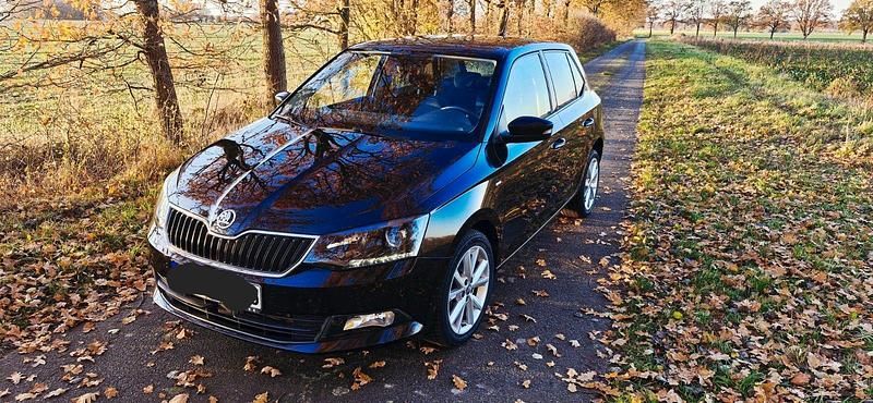 Schwarz Gebraucht 2018 Skoda Fabia Clever Kleinwagen | 8.500 € (Guter Preis) - Bild 1/4