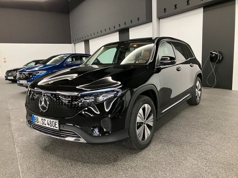 Schwarz Gebraucht 2025 Mercedes EQB250+ Progressive SUV | 47.290 € (Guter Preis) - Bild 1/4
