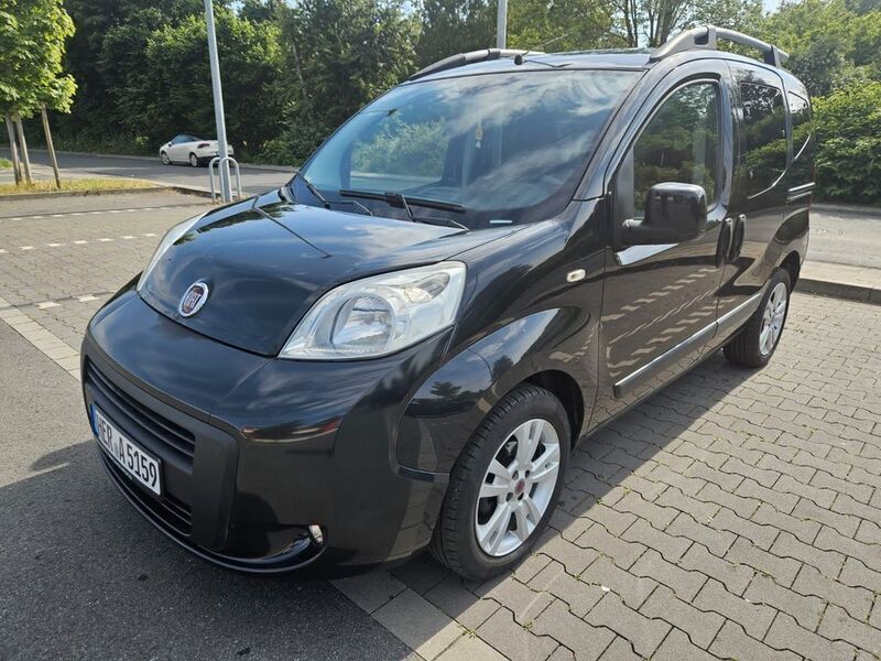 Schwarz Gebraucht 2009 Fiat Qubo Dynamic Van / Kleinbus | 3.450 € (Guter Preis) - Bild 1/4