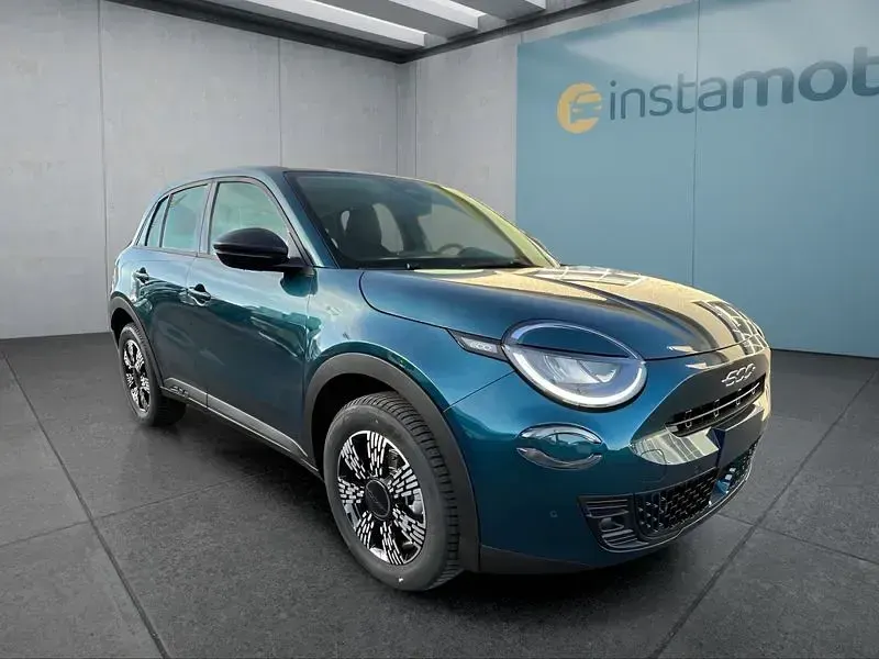 Neu Fiat 600 110 PS (80 kW) 2025 Grün Kleinwagen