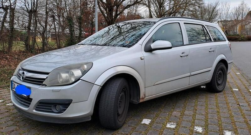 Silber Gebraucht 2005 Opel Astra Kombi | 450 € - Bild 1/4