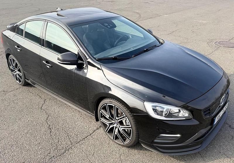 Gebraucht Volvo S60 367 PS (269 kW) 2017 Schwarz Limousine