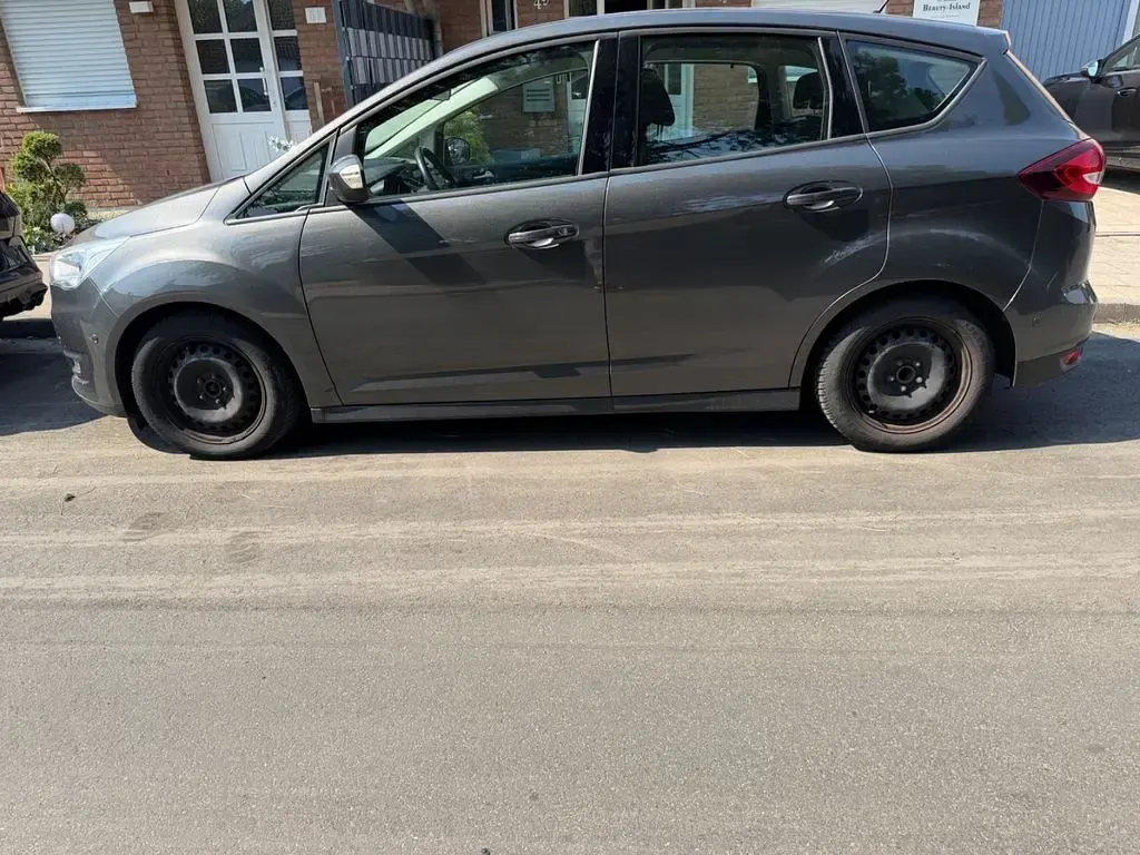 Gebraucht Ford C-MAX Cool & Connect 150 PS (110 kW) 2017 Grau Van / Kleinbus
