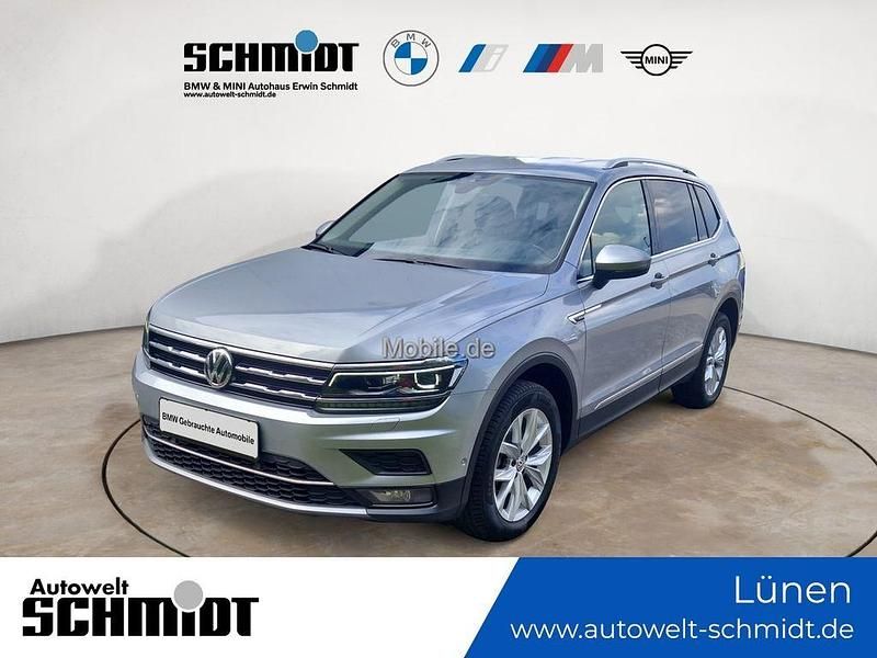 Silber Gebraucht 2019 VW Tiguan Allspace Highline SUV | 20.690 € - Bild 1/4