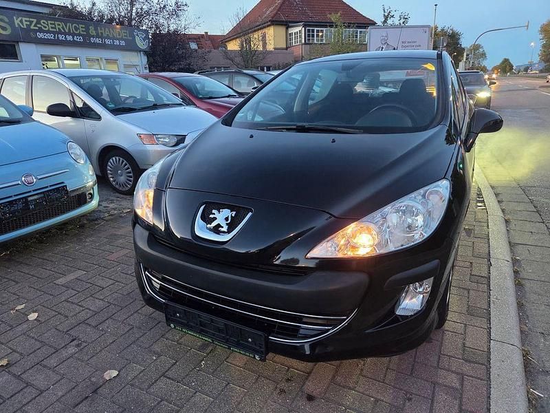 Schwarz Gebraucht 2008 Peugeot 308 Tendance Limousine | 3.490 € (Fairer Preis) - Bild 1/4