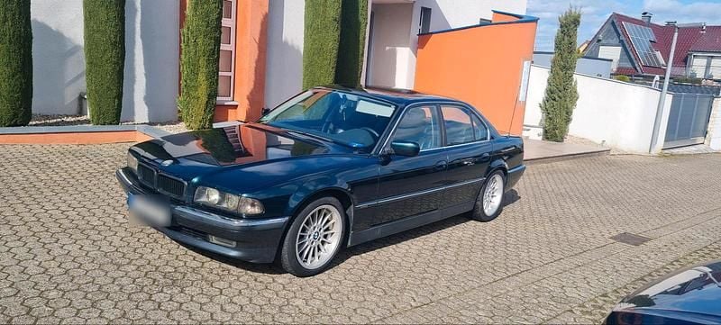 Gebraucht BMW 730 230 PS (169 kW) 1994 Grün Limousine