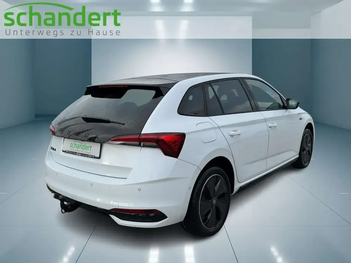 Gebraucht Skoda Scala Monte Carlo 150 PS (110 kW) 2026 Moonweiss metallic Kleinwagen