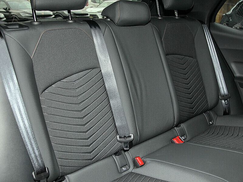 Gebraucht Cupra Born 169 kW (231 PS) 2022 Schwarz Kleinwagen