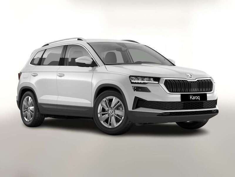 Stahlgrau Neu 2025 Skoda Karoq Selection SUV | 35.240 € (Guter Preis) - Bild 1/3