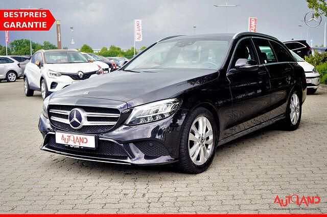 Andere Gebraucht 2019 Mercedes C160 Coupé | 22.890 € - Bild 1/4