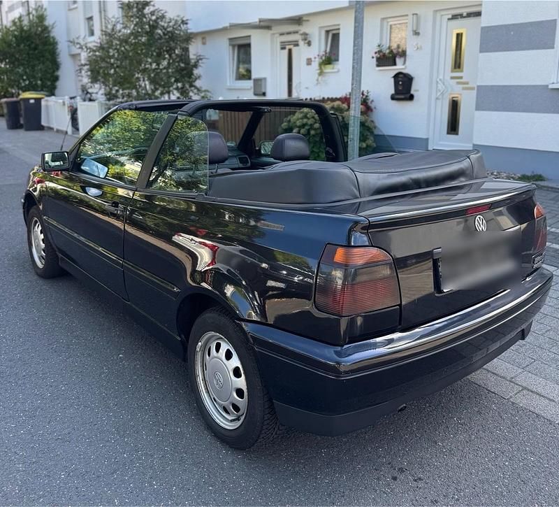 Schwarz Gebraucht 1997 VW Golf Cabriolet Karmann Cabrio | 3.359 € (Fairer Preis) - Bild 1/4