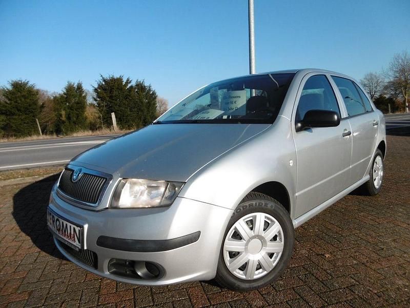 Gebraucht Skoda Fabia Classic 54 PS (39 kW) 2006 Silber Limousine