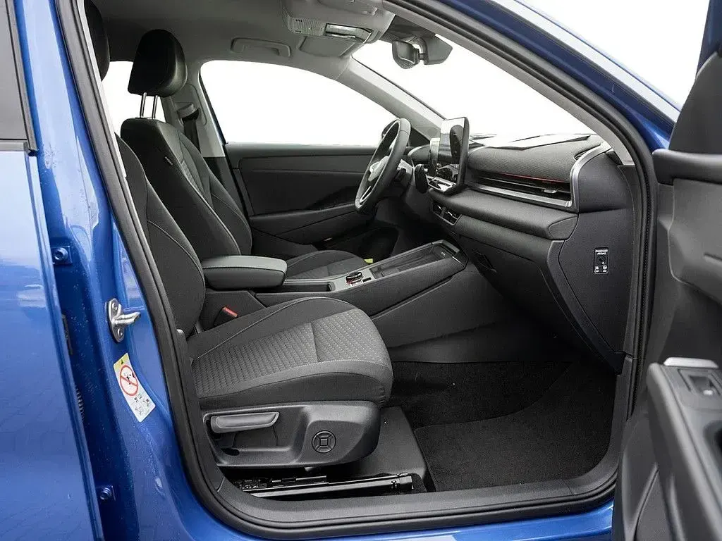 Gebraucht VW T-Roc Life 150 PS (110 kW) 2025 Blau SUV