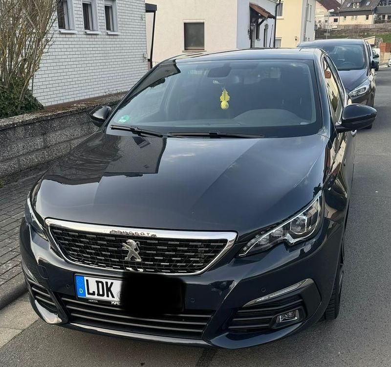 Gebraucht Peugeot 308 GT-line 131 PS (96 kW) 2019 Blau Limousine