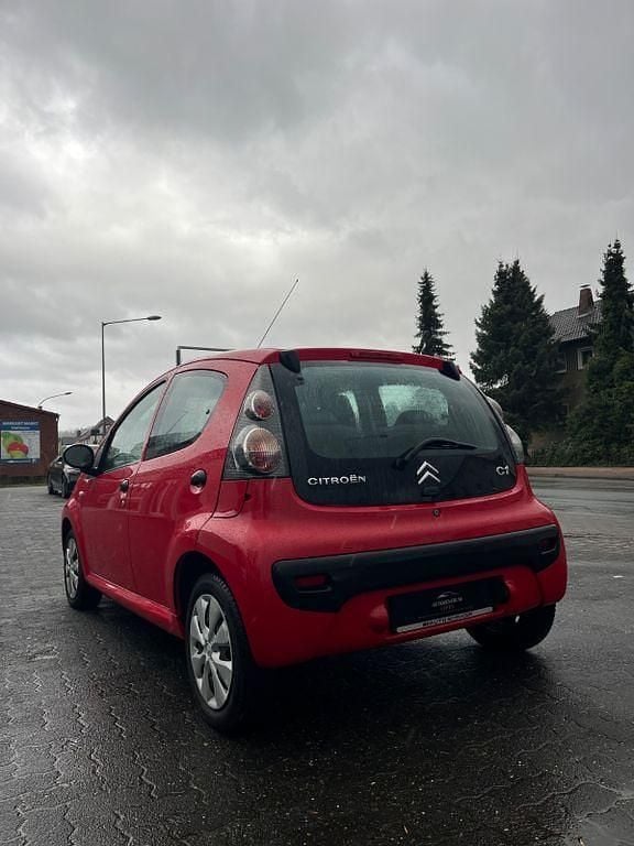 Gebraucht Citroën C1 Advance 68 PS (50 kW) 2011 Rot Kleinwagen