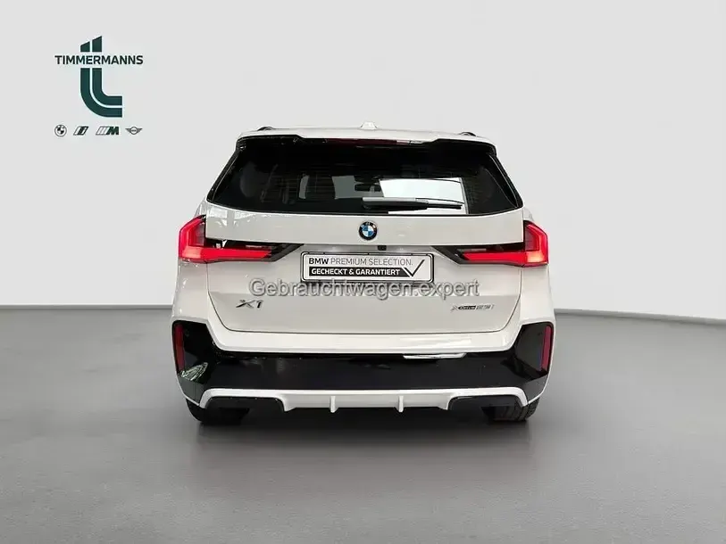 Gebraucht BMW X1 Luxury Line 218 PS (160 kW) 2025  alpinweiss 3 SUV