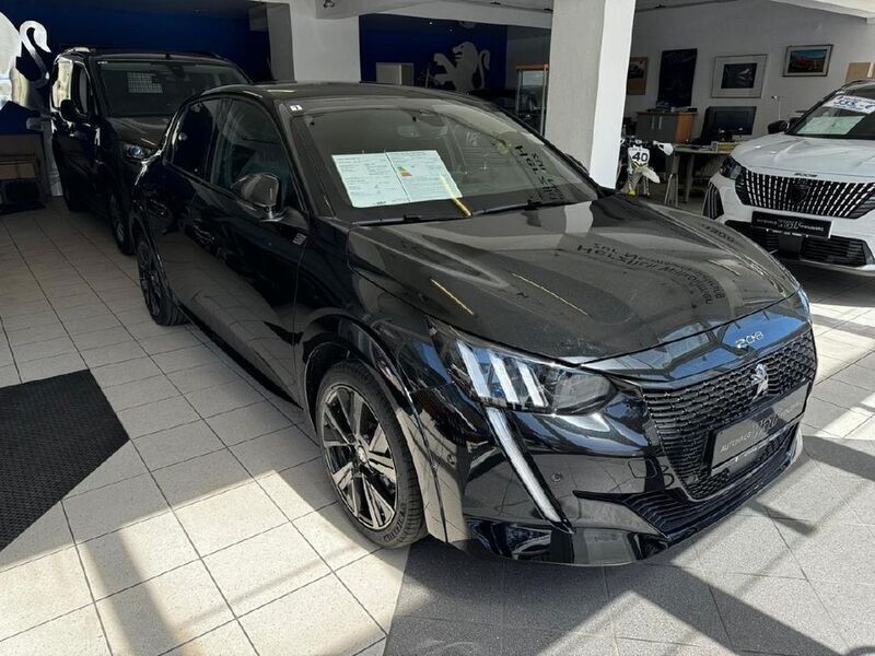 Schwarz Gebraucht 2024 Peugeot e-208 GT Kleinwagen | 34.900 € - Bild 1/4