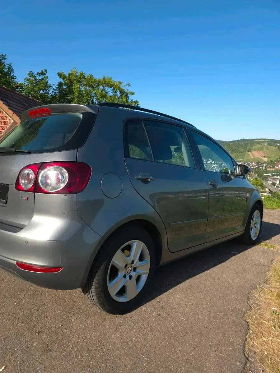 Gebraucht VW Golf VI Comfortline 2009 Grau Kleinwagen