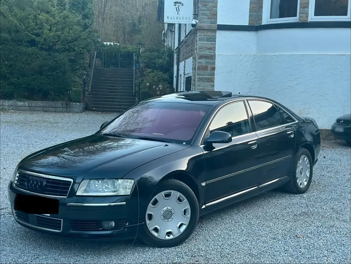 Second-hand Audi A8 275 CP (202 kW) 2004 Negru Berlinǎ