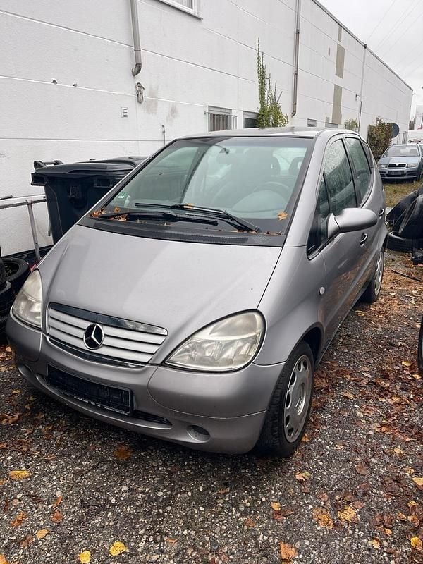 Silber Gebraucht 1998 Mercedes A160 Limousine | 390 € (Guter Preis) - Bild 1/4
