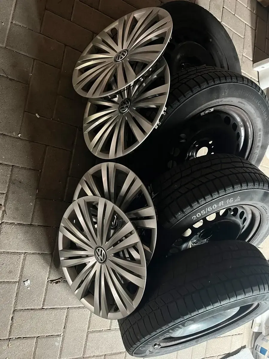 Usata VW Sharan 150 CV (110 kW) 2017 Marrone Monovolume