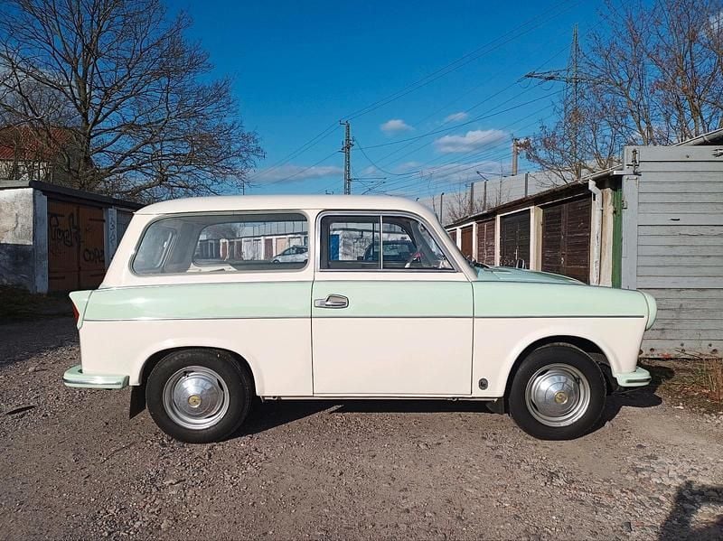 Gebraucht Trabant 600 26 PS (19 kW) 1965 Andere farben Kombi