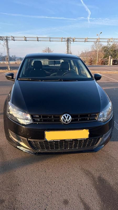 Schwarz Gebraucht 2010 VW Polo Kleinwagen | 1.900 € (Superpreis) - Bild 1/4