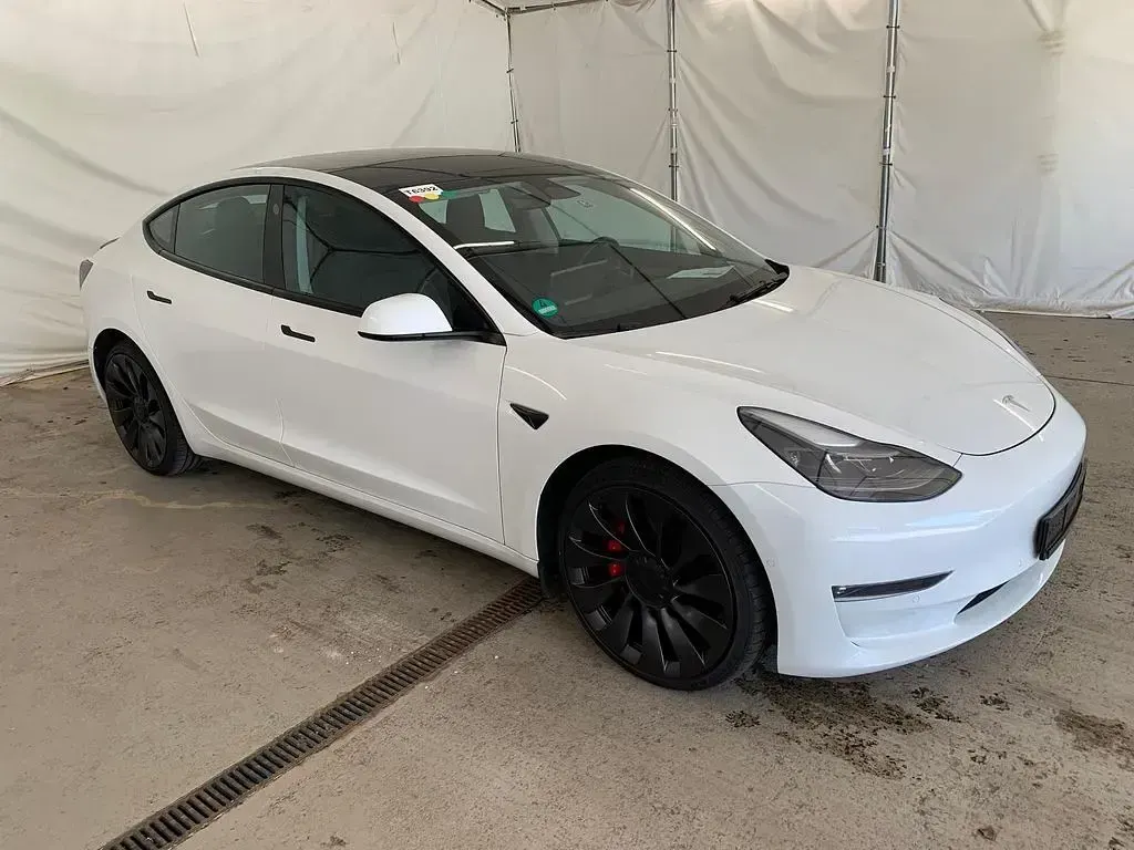 Gebraucht Tesla Model 3 Performance 377 kW (513 PS) 2022 Weiß Limousine