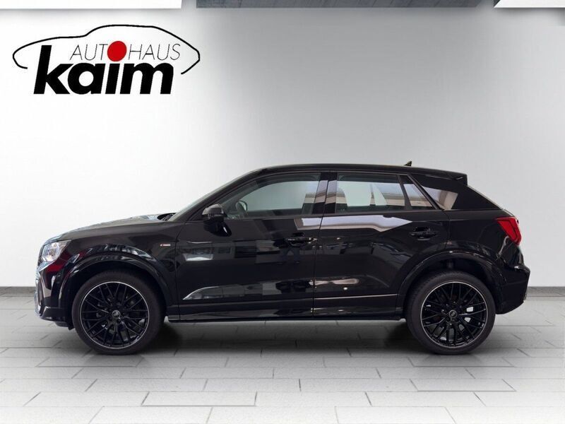 Gebraucht Audi Q2 S-Line 150 PS (110 kW) 2024 Schwarz SUV