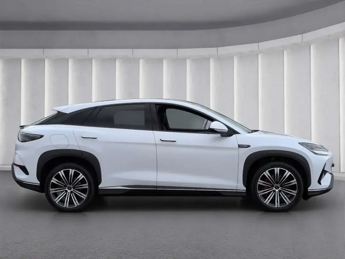 Nowe BYD Sealion 7 Design 389 kW (530 KM) 2026 Biały SUV