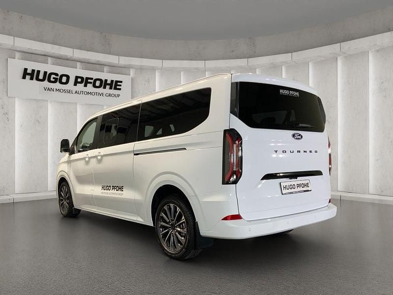 Gebraucht Ford Tourneo Titanium X 170 PS (125 kW) 2025 Frozen white uni Van / Kleinbus