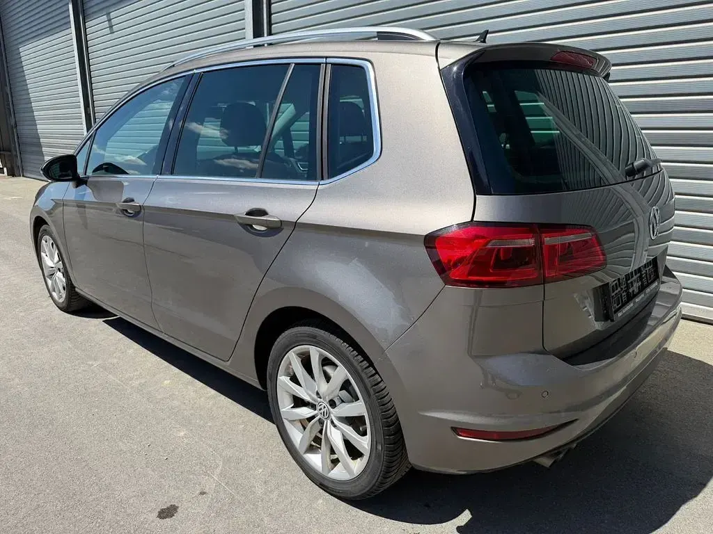 Używany VW Golf Highline 150 KM (110 kW) 2015 Szary SUV
