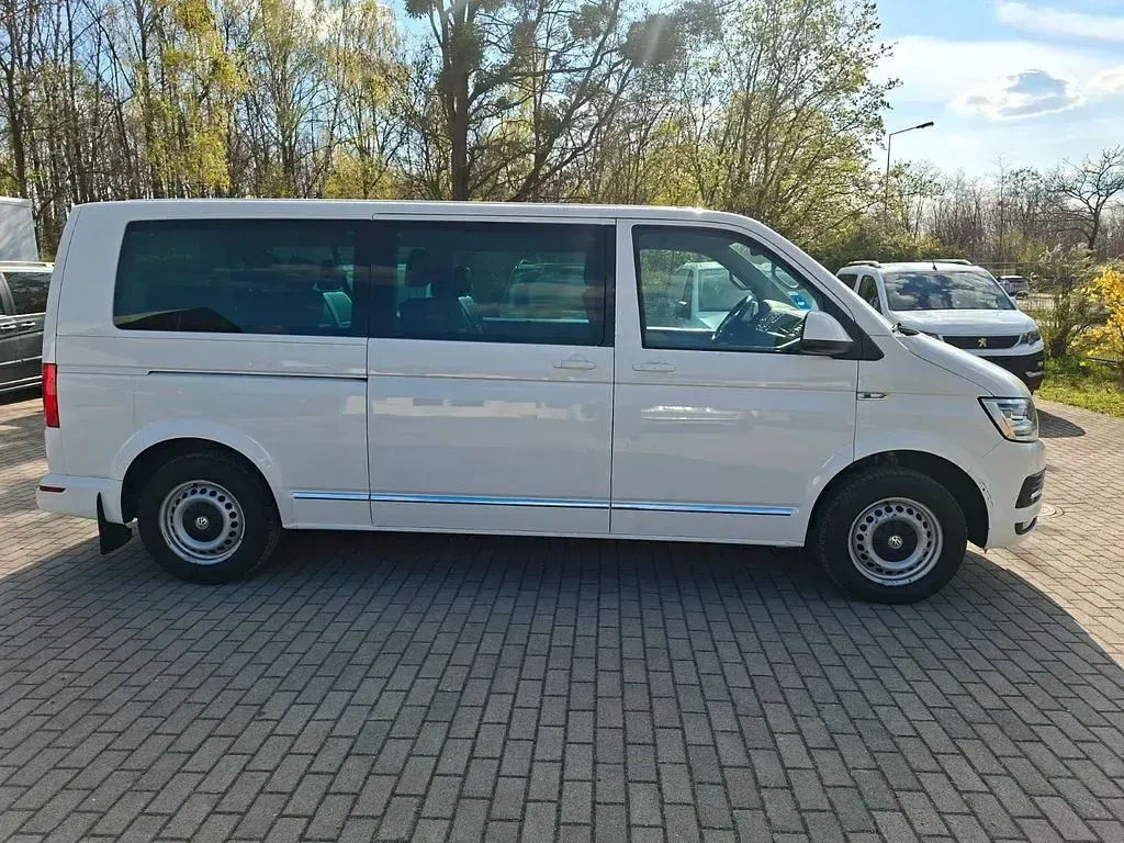 Gebraucht VW Caravelle 150 PS (110 kW) 2017 Weiß Van