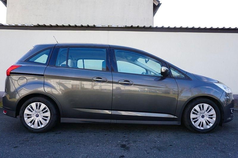 Gebraucht Ford Grand C-Max 125 PS (91 kW) 2016 Van / Kleinbus