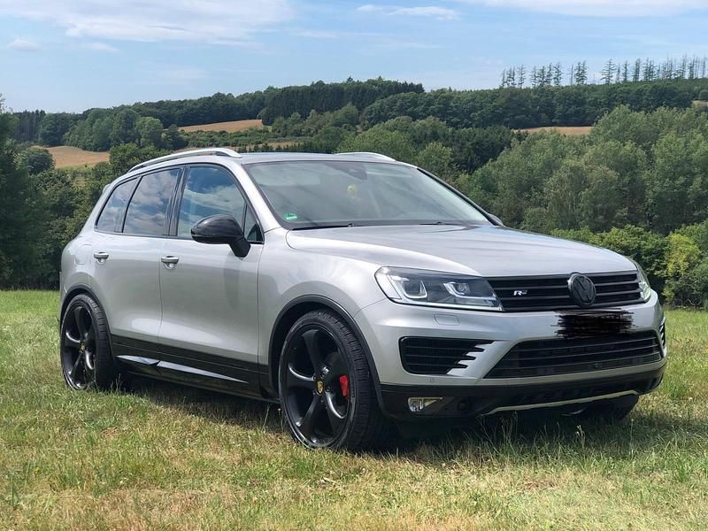 Andere farben Gebraucht 2015 VW Touareg Terrain Tech SUV | 29.000 € - Bild 1/4