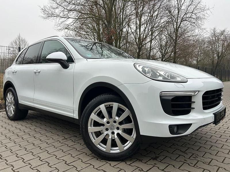 Gebraucht Porsche Cayenne 262 PS (192 kW) 2015 Weiß SUV