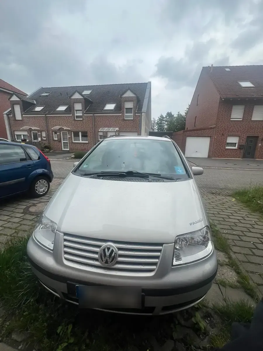 Gebraucht VW Sharan 115 PS (84 kW) 2003 Silber Van / Kleinbus