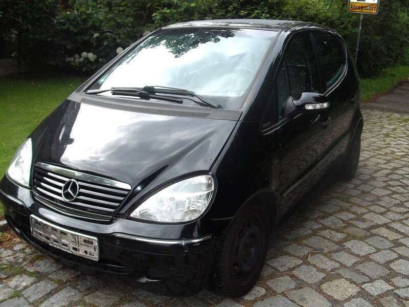 Schwarz Gebraucht 2003 Mercedes A160 Kleinwagen | 490 € (Guter Preis) - Bild 1/4