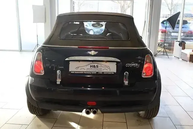Usata Mini Cooper S Cabriolet 170 CV (125 kW) 2008 Nero Cabrio