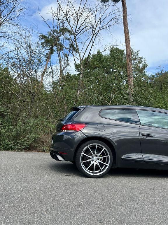 Gebraucht VW Scirocco 140 PS (102 kW) 2012 Grau Coupé